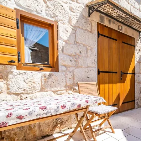 Appartamento Mediteraneo Rogoznica *