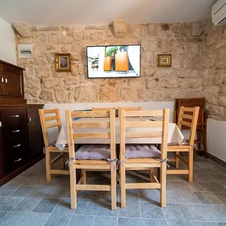 Mediteraneo Rogoznica Apartment *